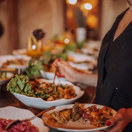 Mahiye Hanim Konagi *